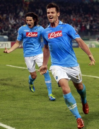 越的表现荣 越的表现荣